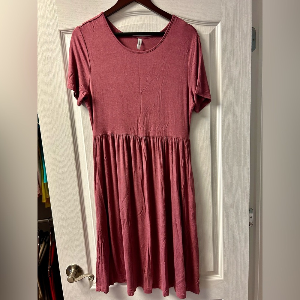 Rose Short Sleeve Dress with pockets